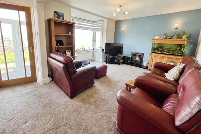 200, Gaisby Lane, Shipley photo 2