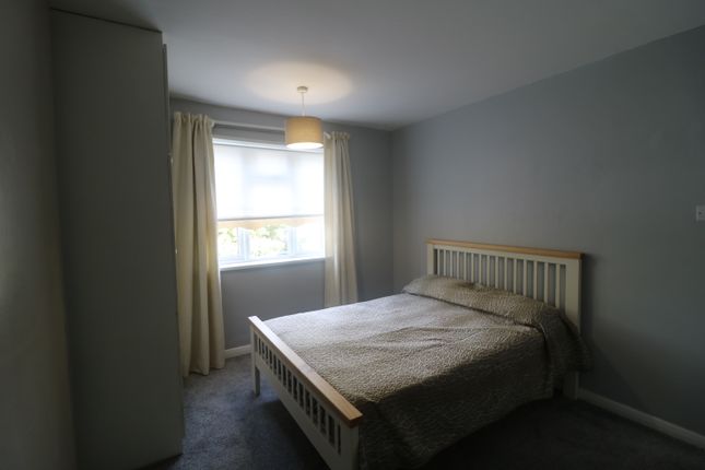 326, Galpins Road, Thornton Heath photo 4