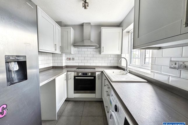 4, White Tor Close, Okehampton photo 2