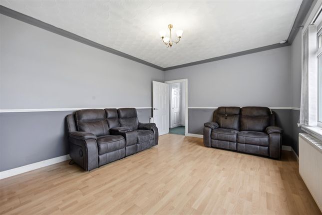 Woodhill Road, Bishopbriggs photo 4