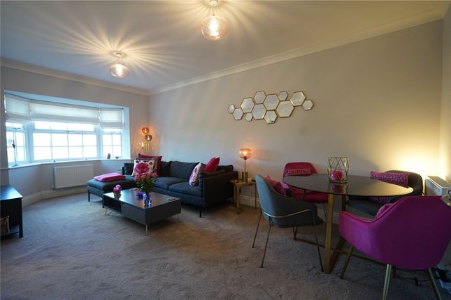 Meadow Vale Close, Yarm photo 3