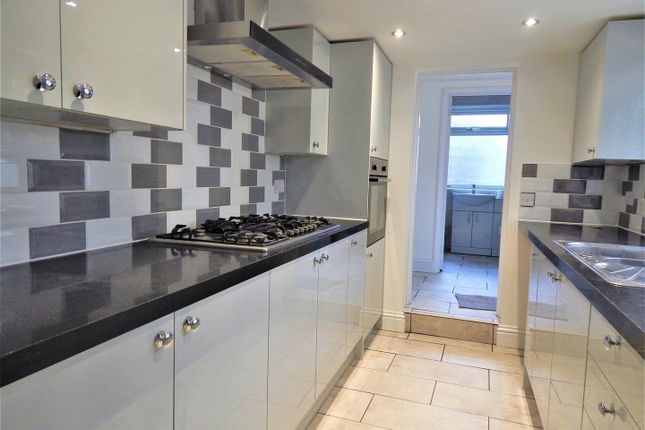 76, Gordon Road, Chatham photo 2