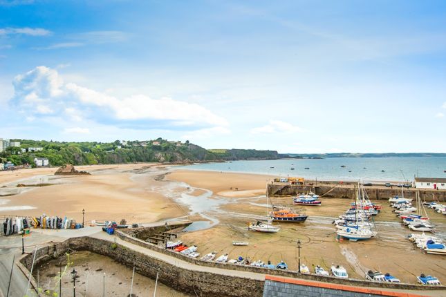 Flat for sale in High Street, Tenby, Pembrokeshire SA70