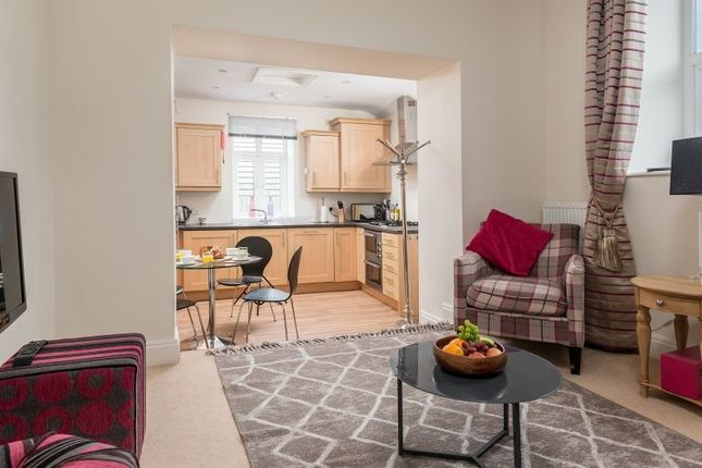 4 Chapel Court, Cinderford photo 4
