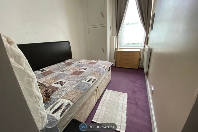 Flat R, Roslin St, Aberdeen photo 3