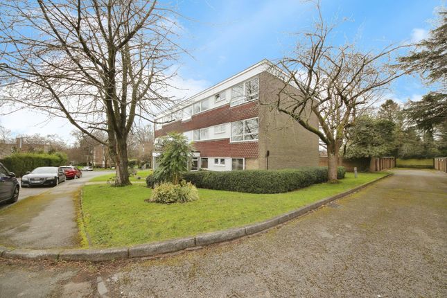 Flat for sale in Mereside Way, Solihull