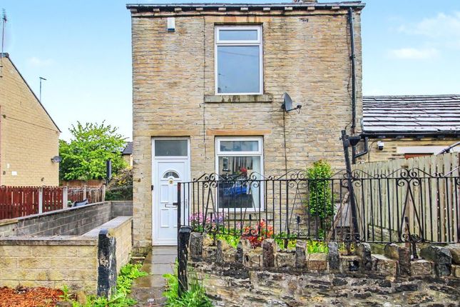 2-bed house on 7, Greenside, Bradford, £20,000
