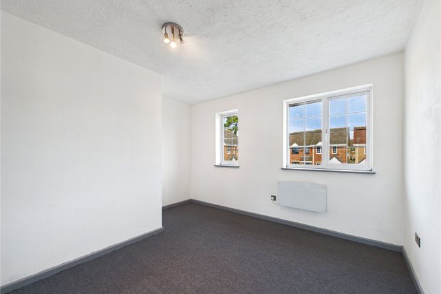 53, Temple Pattle, Manningtree photo 3
