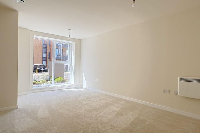 Estella Heights, Henley Approach, Northfleet photo 2