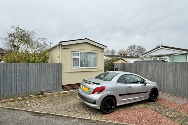 2-bed caravan on 56, Chris Crescent, Upton Cross Park, Poole, £89,950