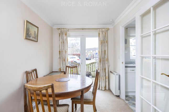 Flat for sale in Albany Place, Egham
