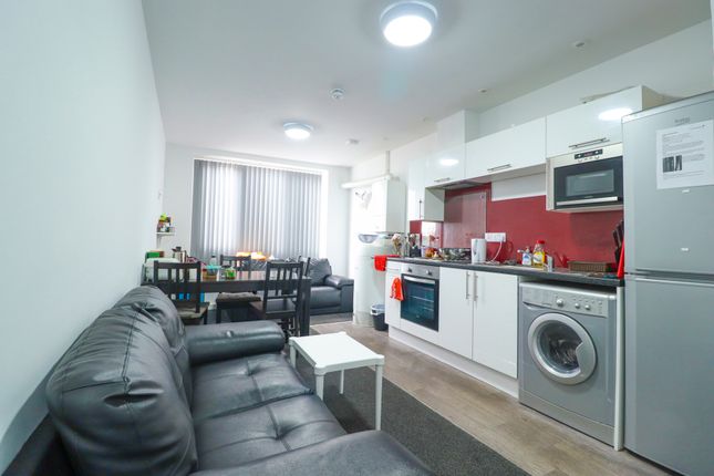 Thumbnail Flat to rent in Welland Road, Coventry