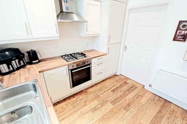 19, St. Annes Drive, Bishop Auckland photo 5