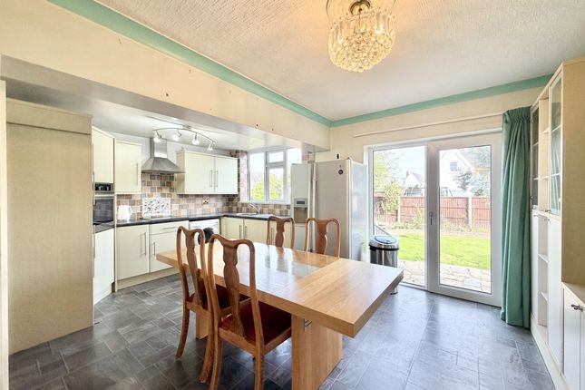 14, Lowick Drive, Poulton-Le-Fylde photo 4