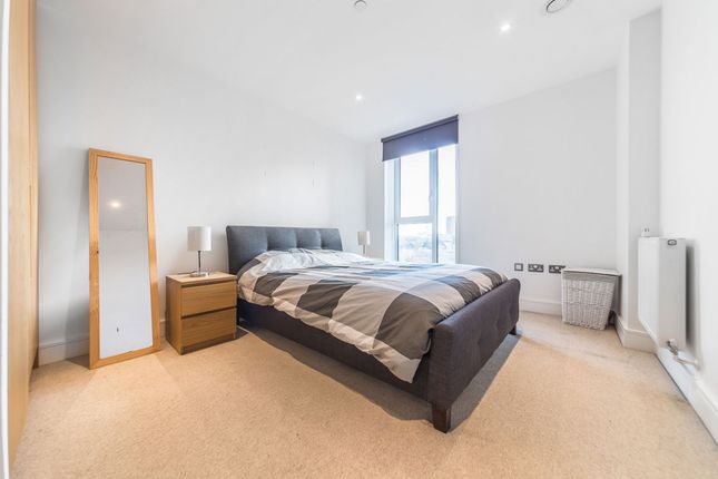 408 Centurion Tower, 5, Caxton Street North, London photo 4