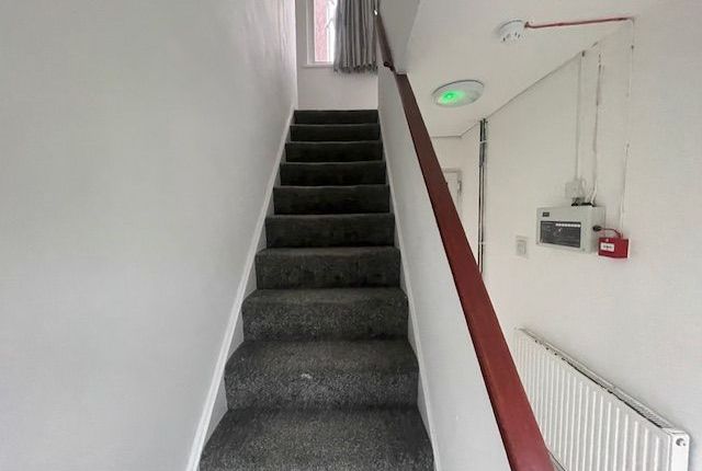 52 Brendon Avenue, Luton photo 3