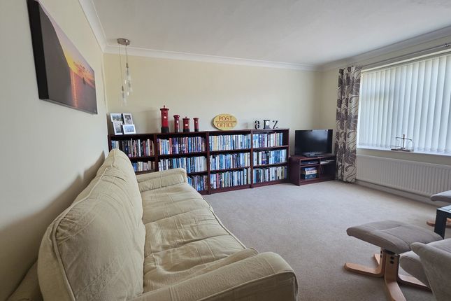 31, Tuckwell Close, Stockton photo 3