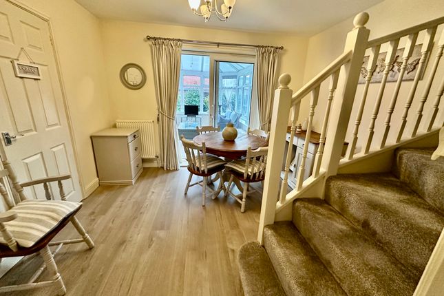 4, Newfield Close, Doncaster photo 3