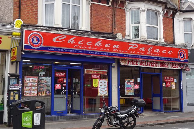 Thumbnail Restaurant/cafe to let in Chicken Palace, Portland Road, London