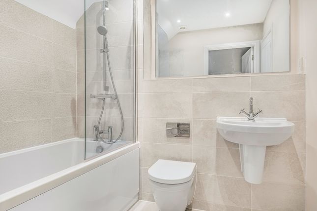5, Wyatt Mews, Witney photo 4