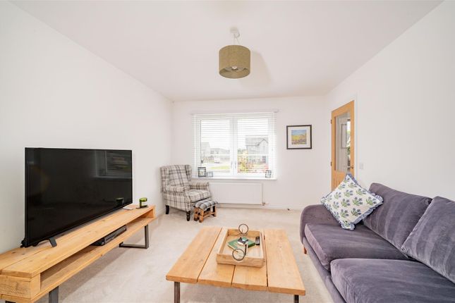 37, Osprey Terrace, Dundee photo 2