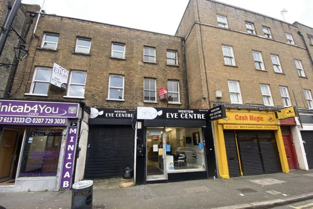 Flat for sale in Hoxton Street, Hackney, London