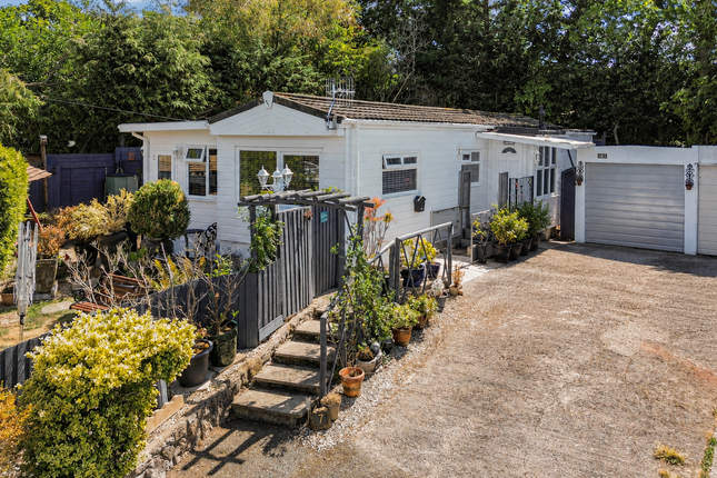 1-bed caravan on 7, Seymour Caravan Park, Newton Abbot, £140,000