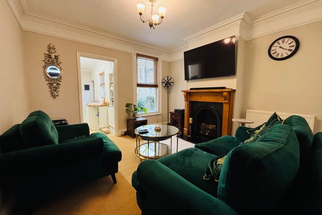 6, Arundel Road, Great Yarmouth photo 4
