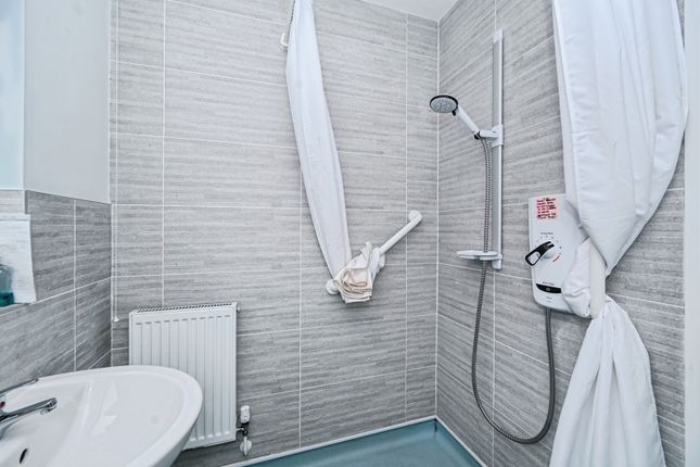 45, St. Stephen Road, Warrington photo 4
