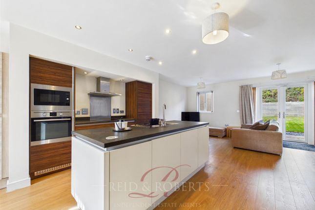 29, Bentley Avenue, Buckley photo 2