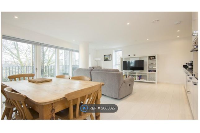 Thumbnail Flat to rent in Atkins Square, London