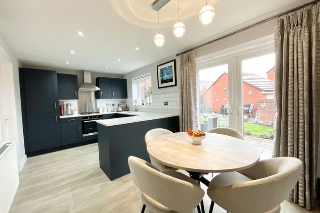 1 Harston Grove, Stone photo 2