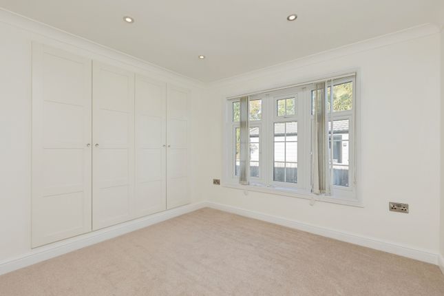 Ashworth, 8, Clearways Park Home Site, West Kingsdown photo 4