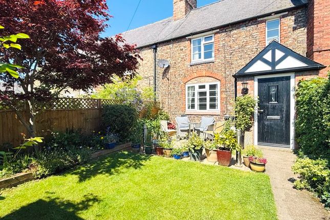 2-bed house on Sunrise View, Main Street, York, £387,000