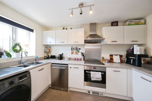 12, Ayrton Drive, DERBY photo 2