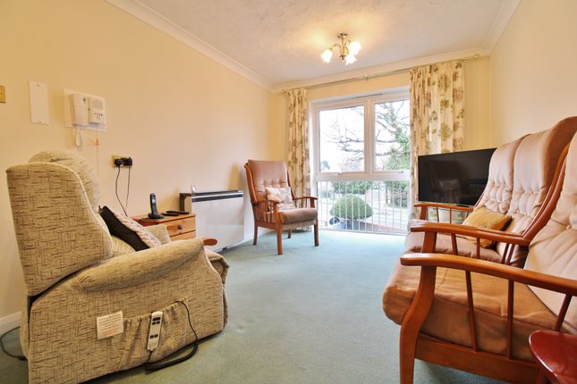 18 Grosvenor Court, Gosport Road, Fareham photo 2