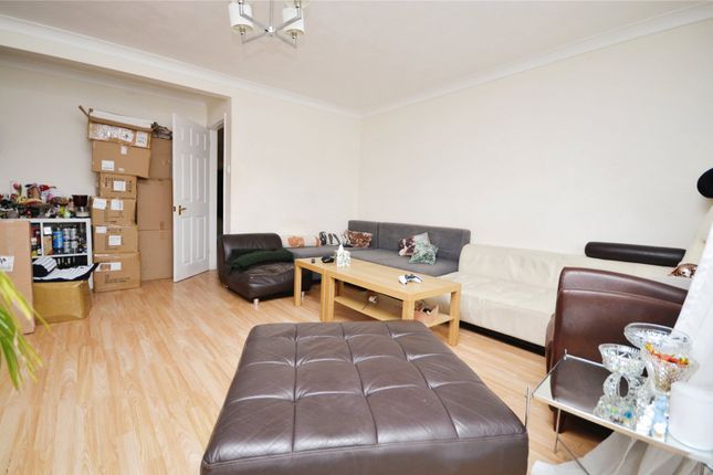 20, Shakespeare Road, Essex photo 3
