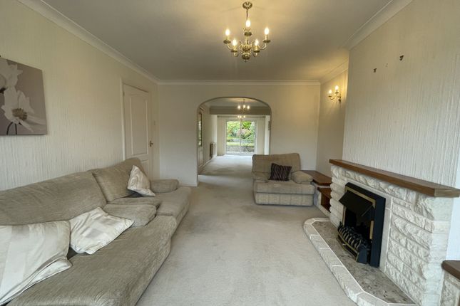 36, Mountbatten Close, Cardiff photo 4
