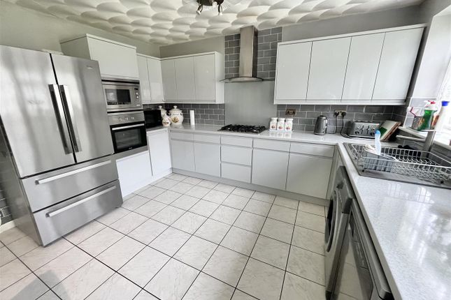 22, Turnberry Drive, Wilmslow photo 4
