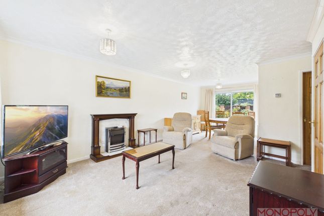 10 Ferndale Rise, Wrexham photo 2