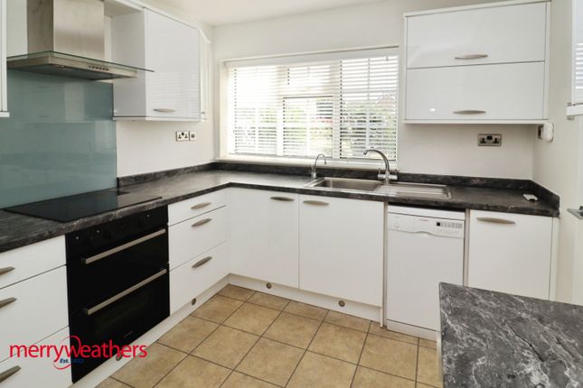 1, Harding Close, Rotherham photo 3