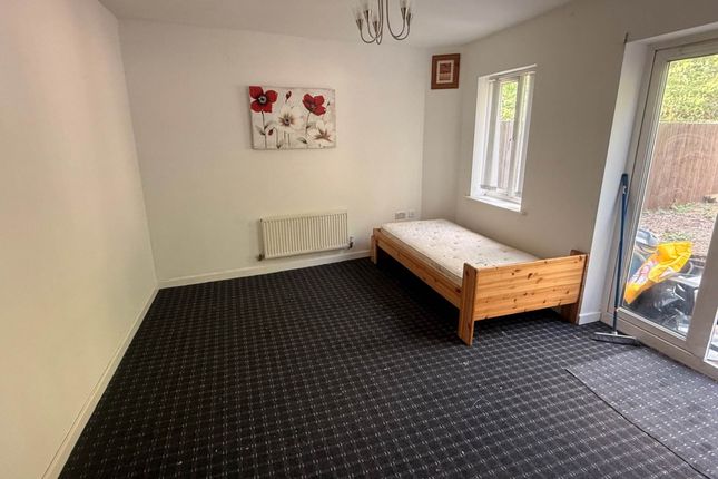 44, Larchmont Road, Leicester photo 4
