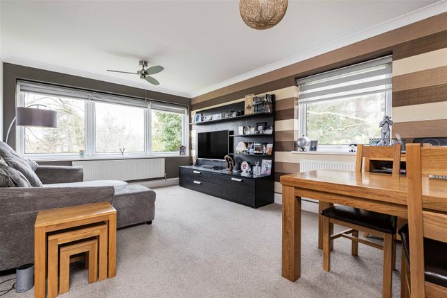 Thumbnail Flat for sale in Bramley Hill, South Croydon