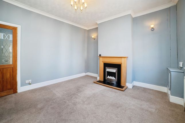 36, Hardwick Street, Alfreton photo 3