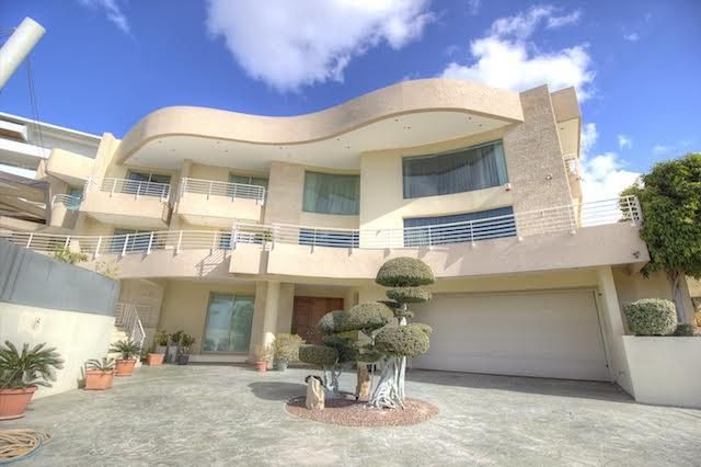 Villa for sale in Agia Fyla, Limassol, Cyprus
