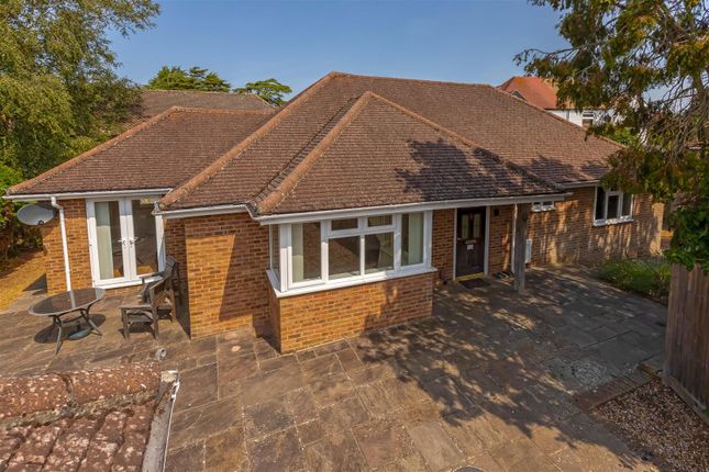 2-bed detached on 14a, Seldens Way, Worthing, £450,000