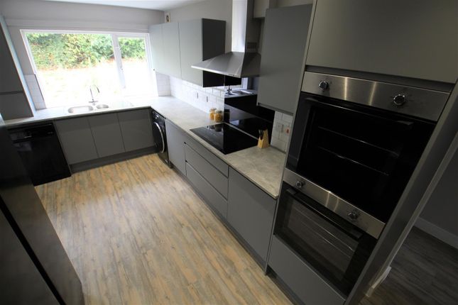 57, Becketts Park Crescent, Leeds photo 2