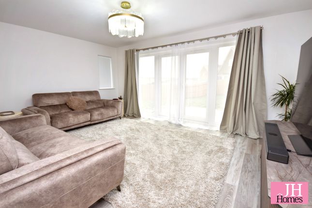 22, Brent Avenue, Dalton-in-Furness photo 3