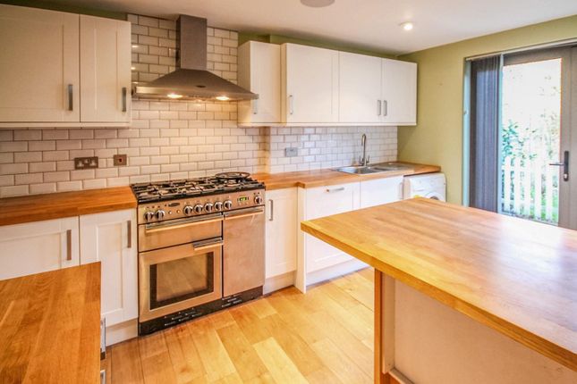Terraced house for sale in Ainsworth Street, Cambridge