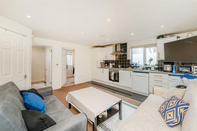268, Blackhorse Lane, London photo 4
